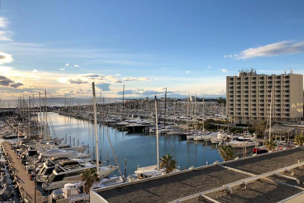 Appartement Vue Mer Et Port, Refait A Neuf Pour Vous ! Climatise La Grande-Motte Buitenkant foto
